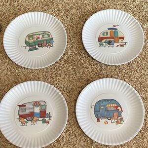 Set of 4 Camper Design Plates